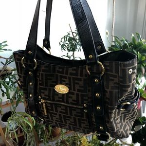 bootleg fendi large monogram purse/bag